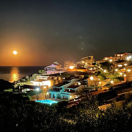 Ferienwohnung SAN TEODORO PUNTA EST DELIZIOSO MONOLOCALE VISTA MARe Exterior foto