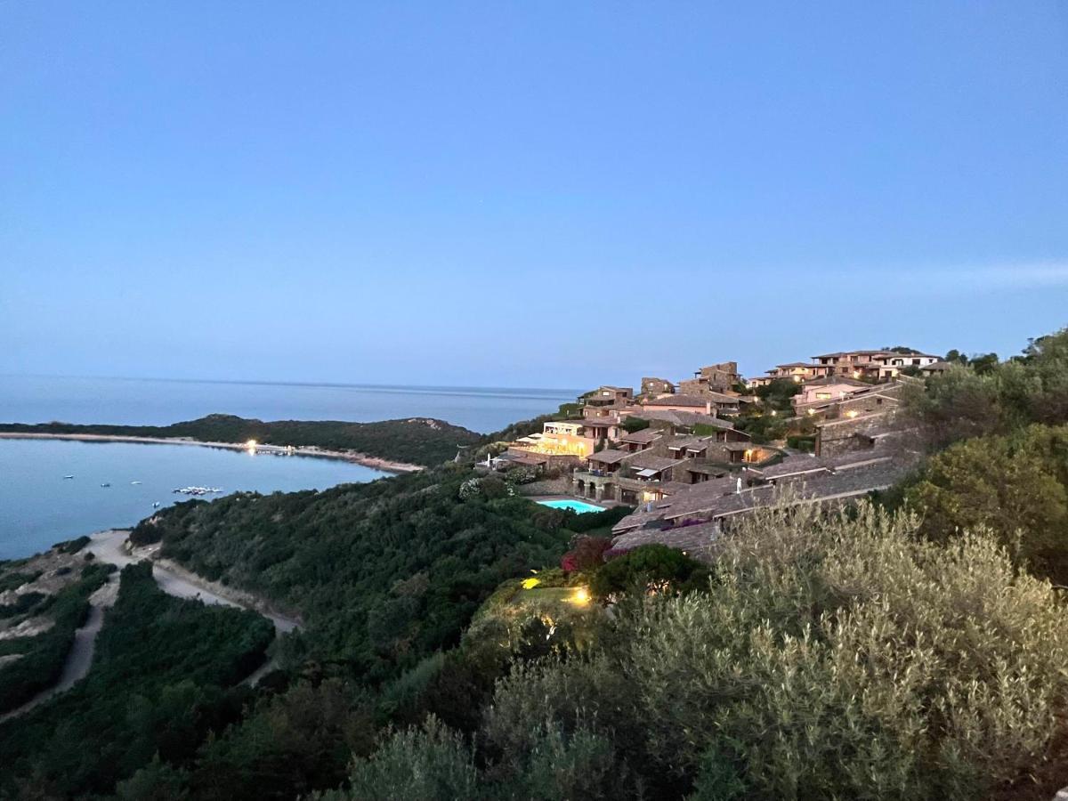 Ferienwohnung SAN TEODORO PUNTA EST DELIZIOSO MONOLOCALE VISTA MARe Exterior foto