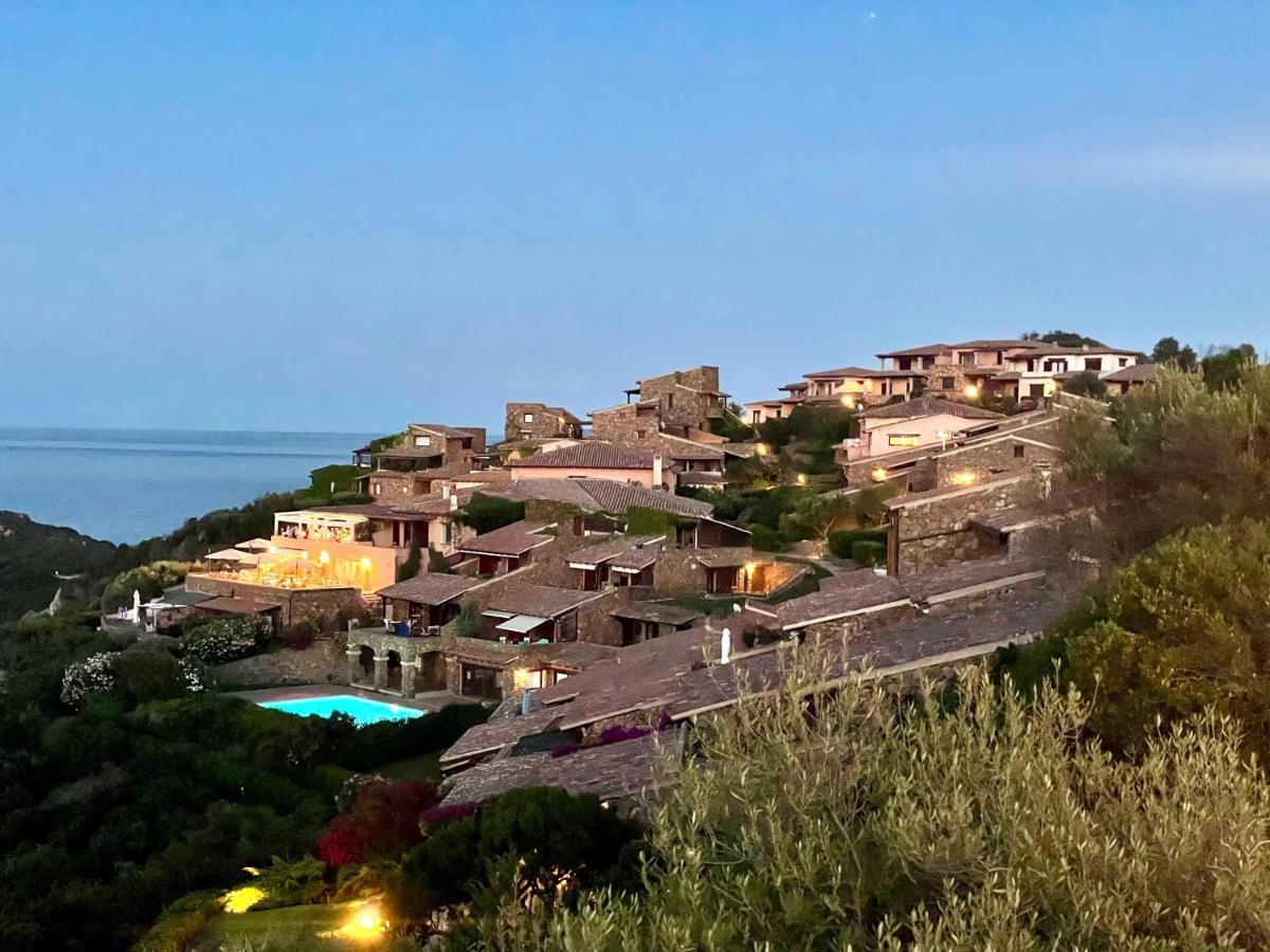 Ferienwohnung SAN TEODORO PUNTA EST DELIZIOSO MONOLOCALE VISTA MARe Exterior foto