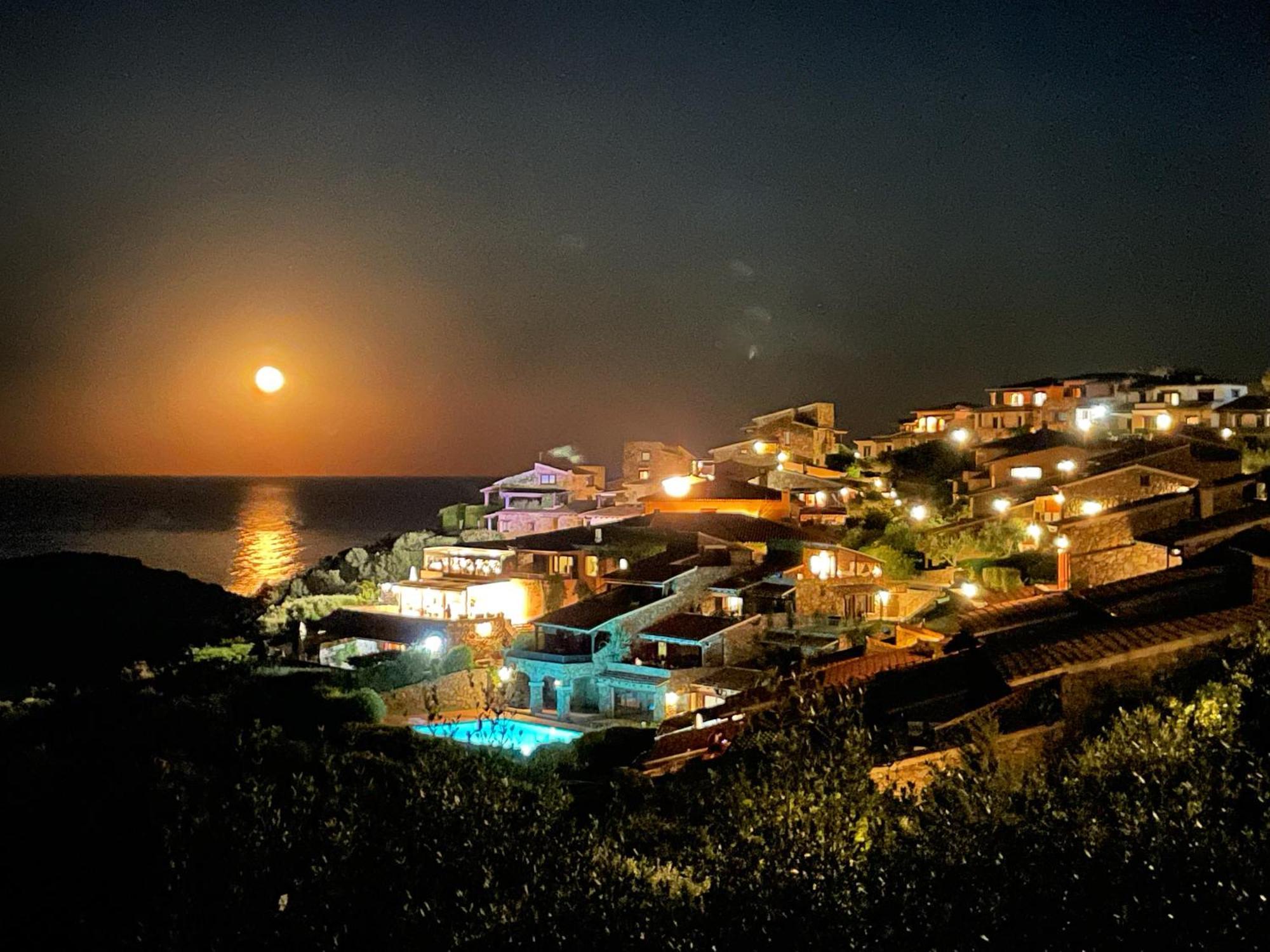 Ferienwohnung SAN TEODORO PUNTA EST DELIZIOSO MONOLOCALE VISTA MARe Exterior foto