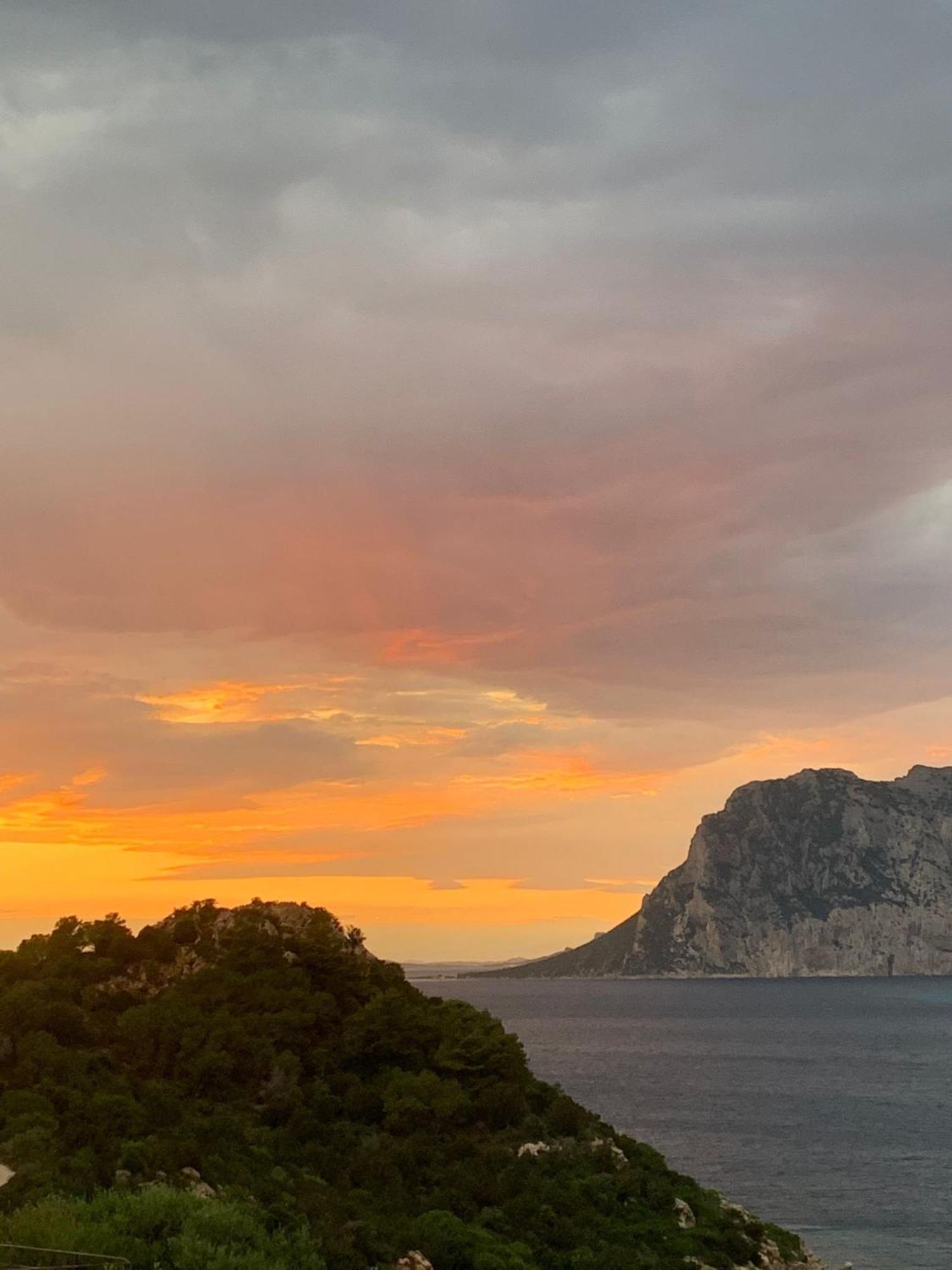 Ferienwohnung SAN TEODORO PUNTA EST DELIZIOSO MONOLOCALE VISTA MARe Exterior foto