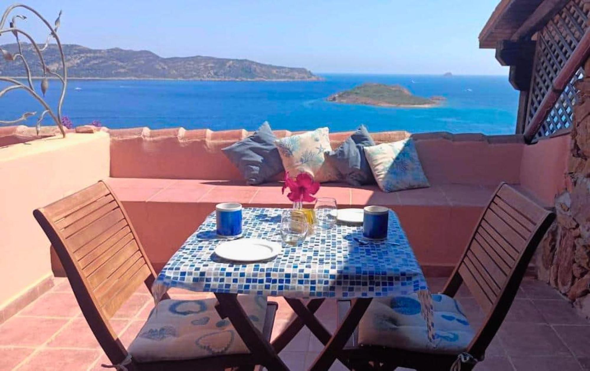 Ferienwohnung SAN TEODORO PUNTA EST DELIZIOSO MONOLOCALE VISTA MARe Exterior foto